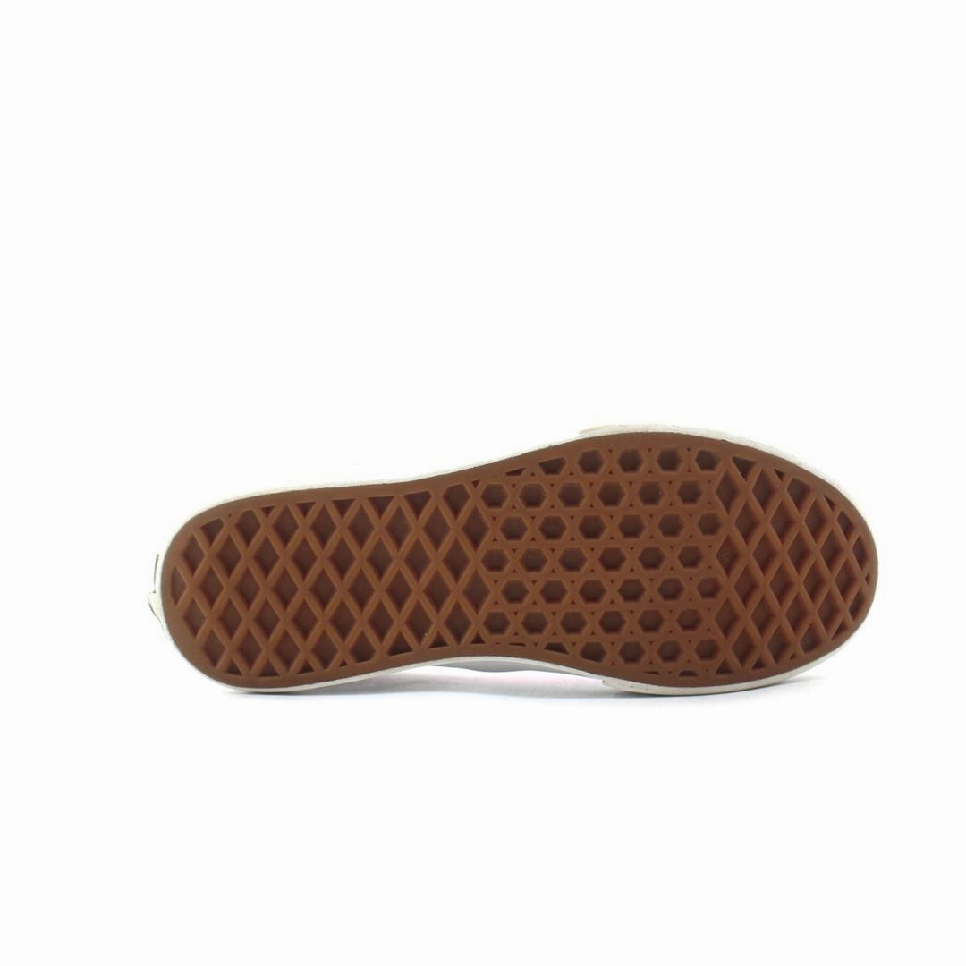 VANS CLASSIC Vans casual shoe snapshots