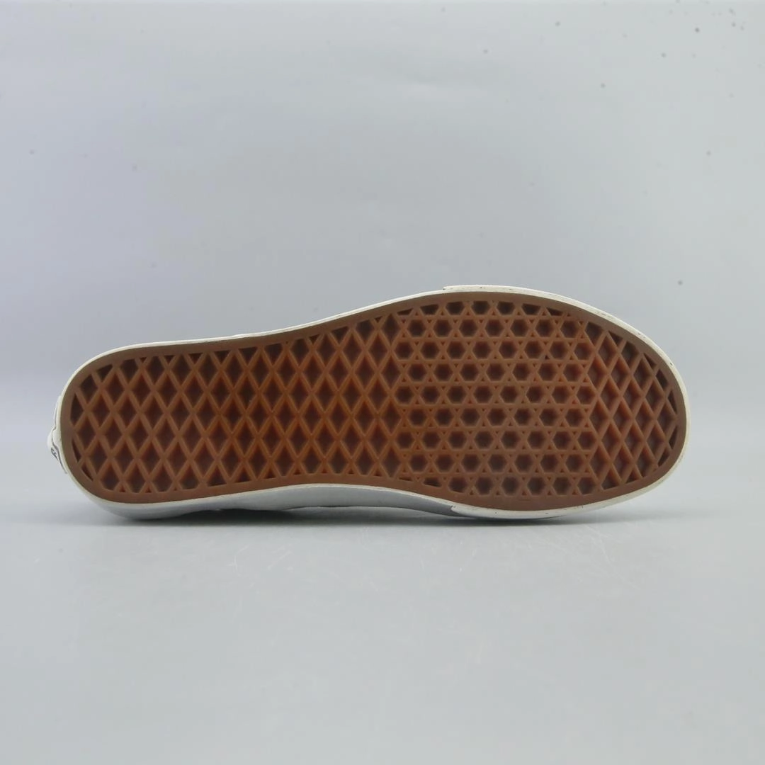VANS CLASSIC Vans casual shoe snapshots
