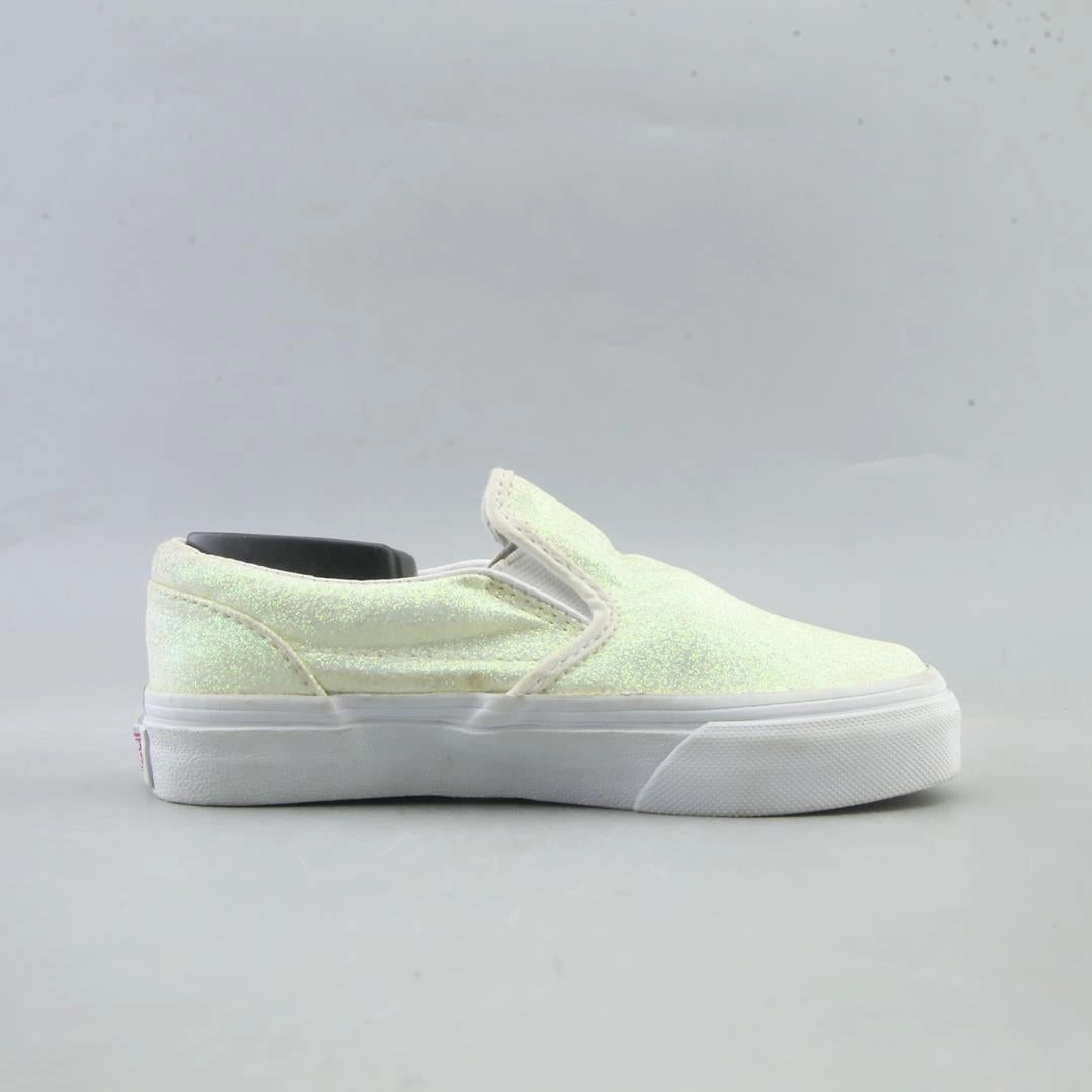 VANS CLASSIC Vans skate shoe imagery