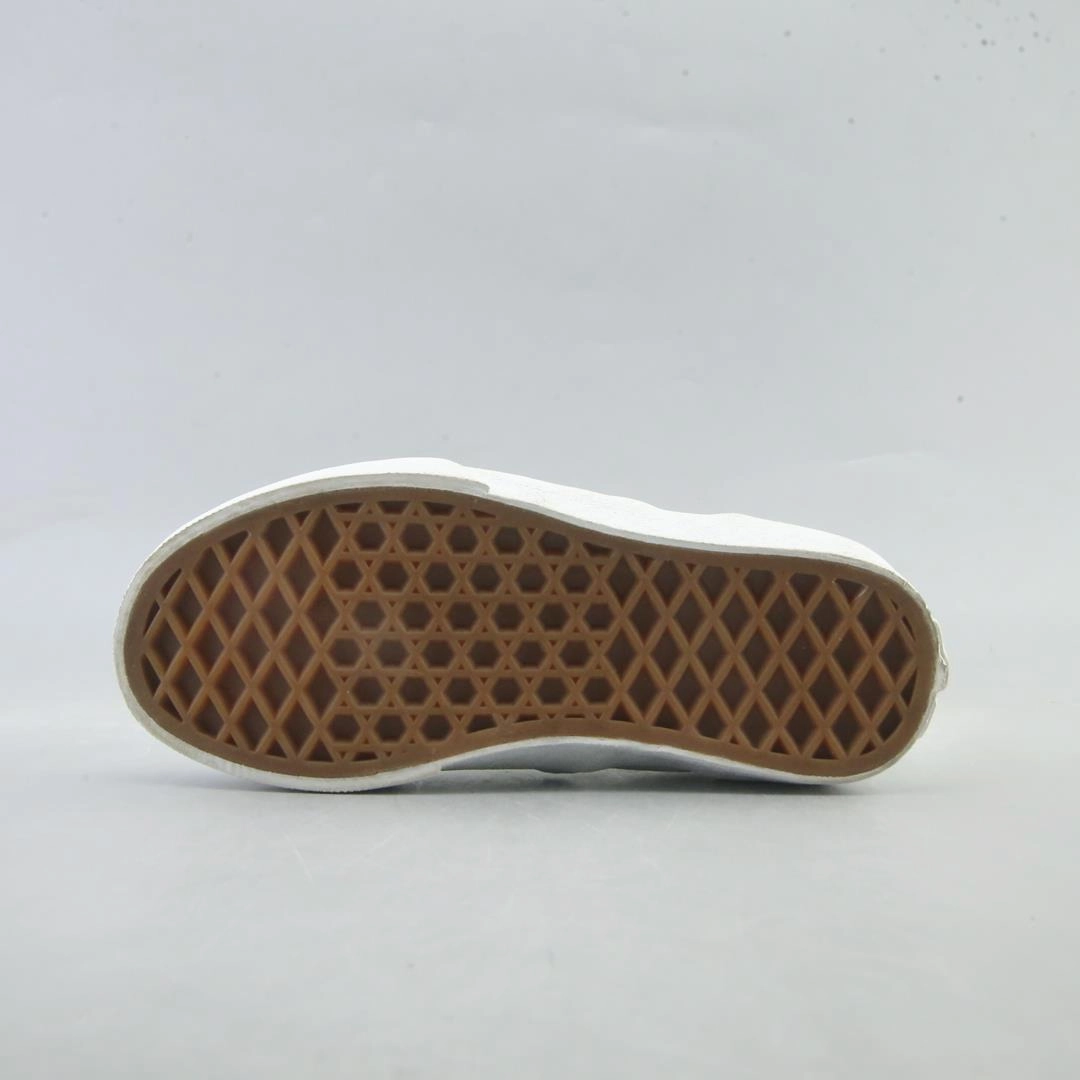 VANS CLASSIC Vans skate shoe imagery