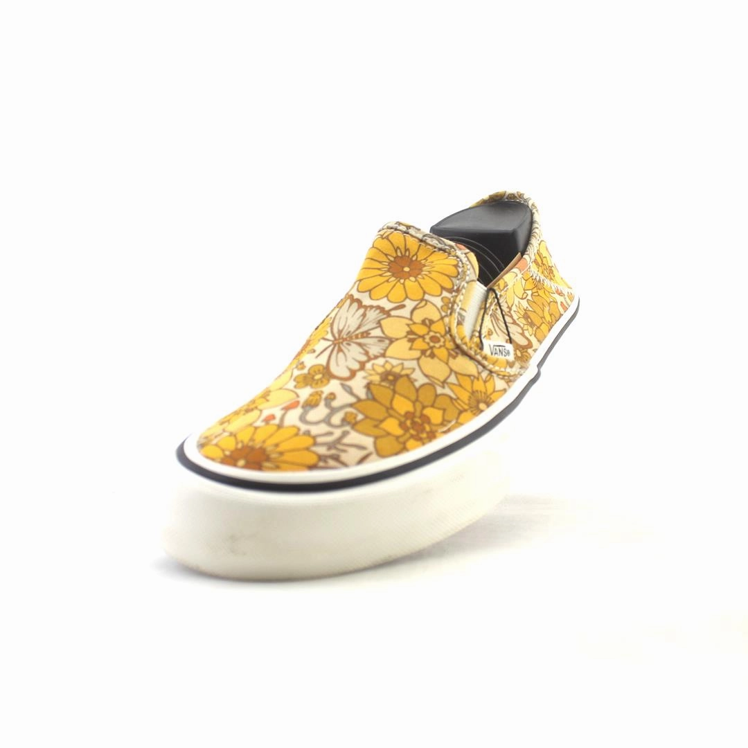 VANS CLASSICS FLORAL  UC Vans skate shoe imagery
