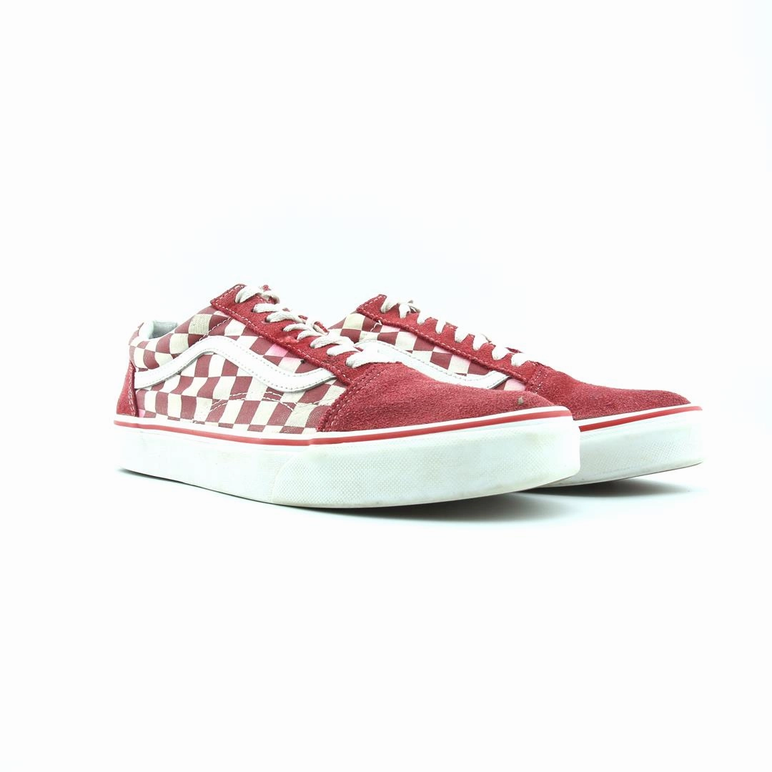 VANS OLD SKOOL CHECKERBOARD Vans skate shoe imagery