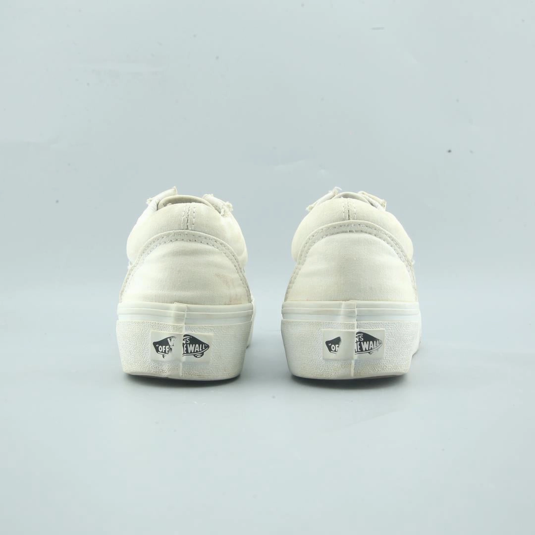 VANS OLD SKOOL PLATFORM Vans skate shoe imagery