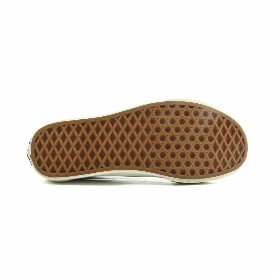 VANS OLD SKOOL Vans casual shoe snapshots