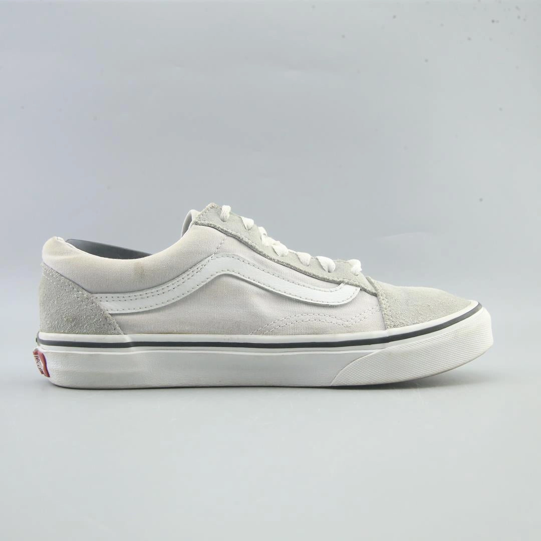 VANS OLD SKOOL Vans casual shoe snapshots
