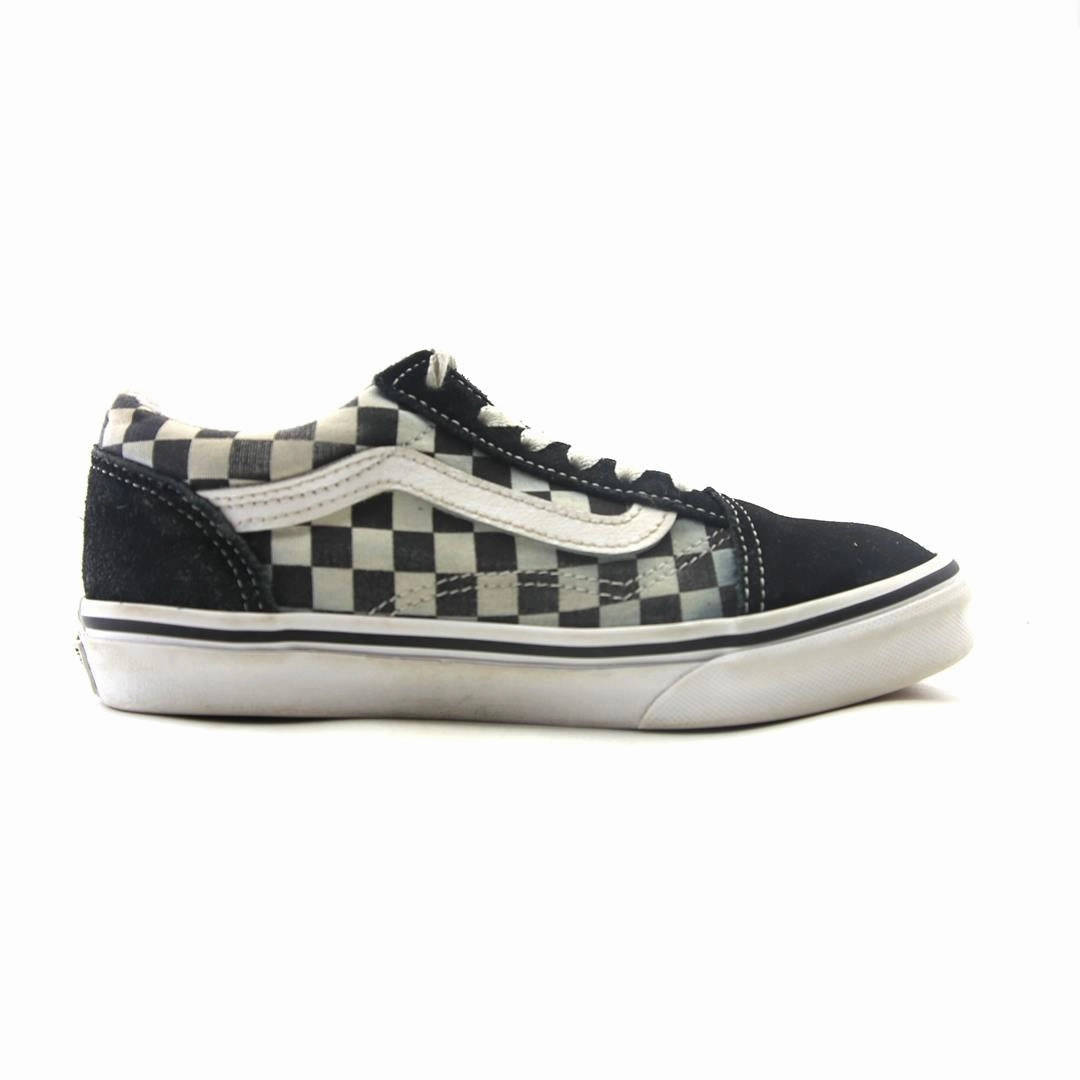 VANS OLD SKOOL Vans casual shoe snapshots