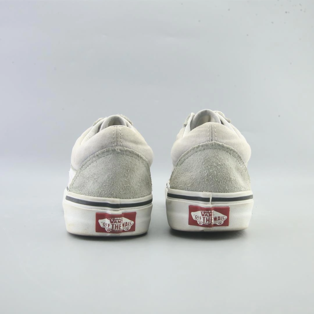 VANS OLD SKOOL Vans casual shoe snapshots