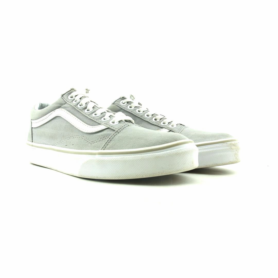 VANS OLD SKOOL Vans casual shoe snapshots