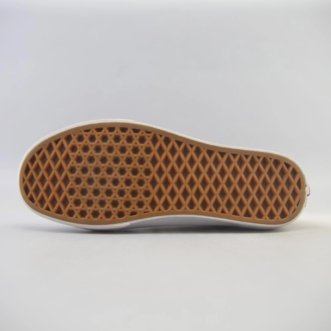 VANS OLD SKOOL Vans casual shoe snapshots