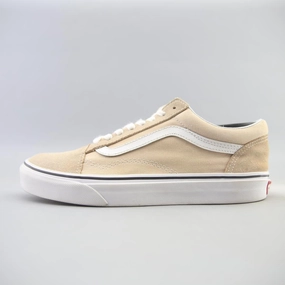 VANS OLD SKOOL Vans retro-inspired footwear styles