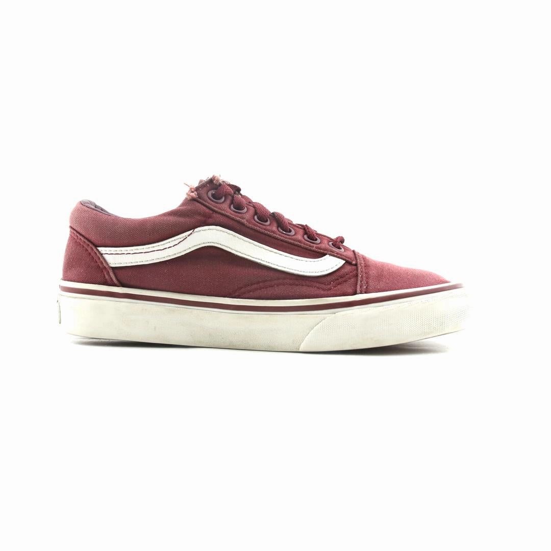 VANS OLD SKOOL Vans casual shoe snapshots