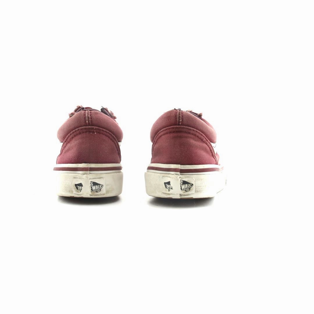 VANS OLD SKOOL Vans casual shoe snapshots