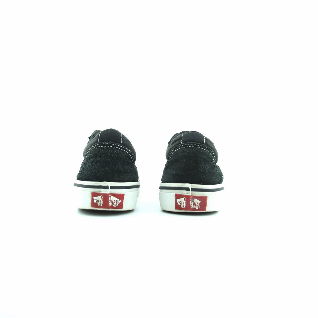 VANS OLD SKOOL Vans skate shoe imagery