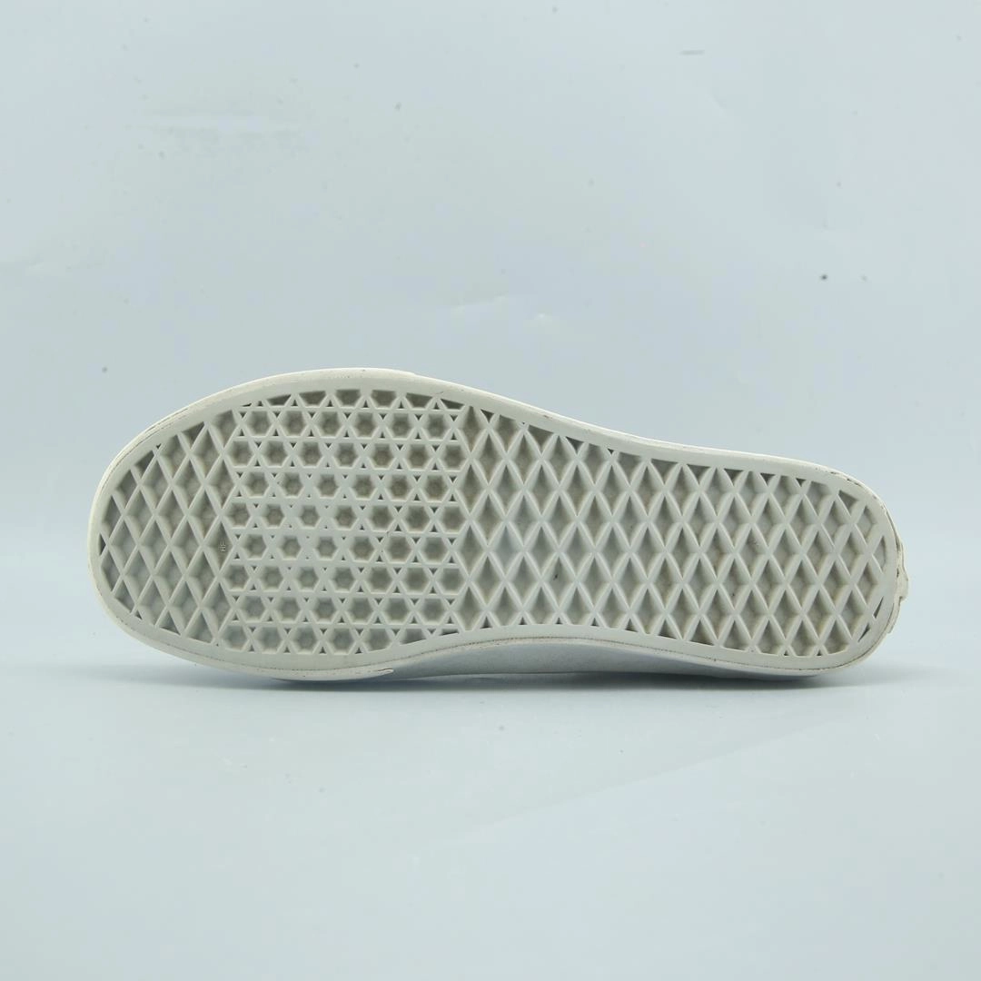 VANS OLD SKOOL Vans skate shoe imagery