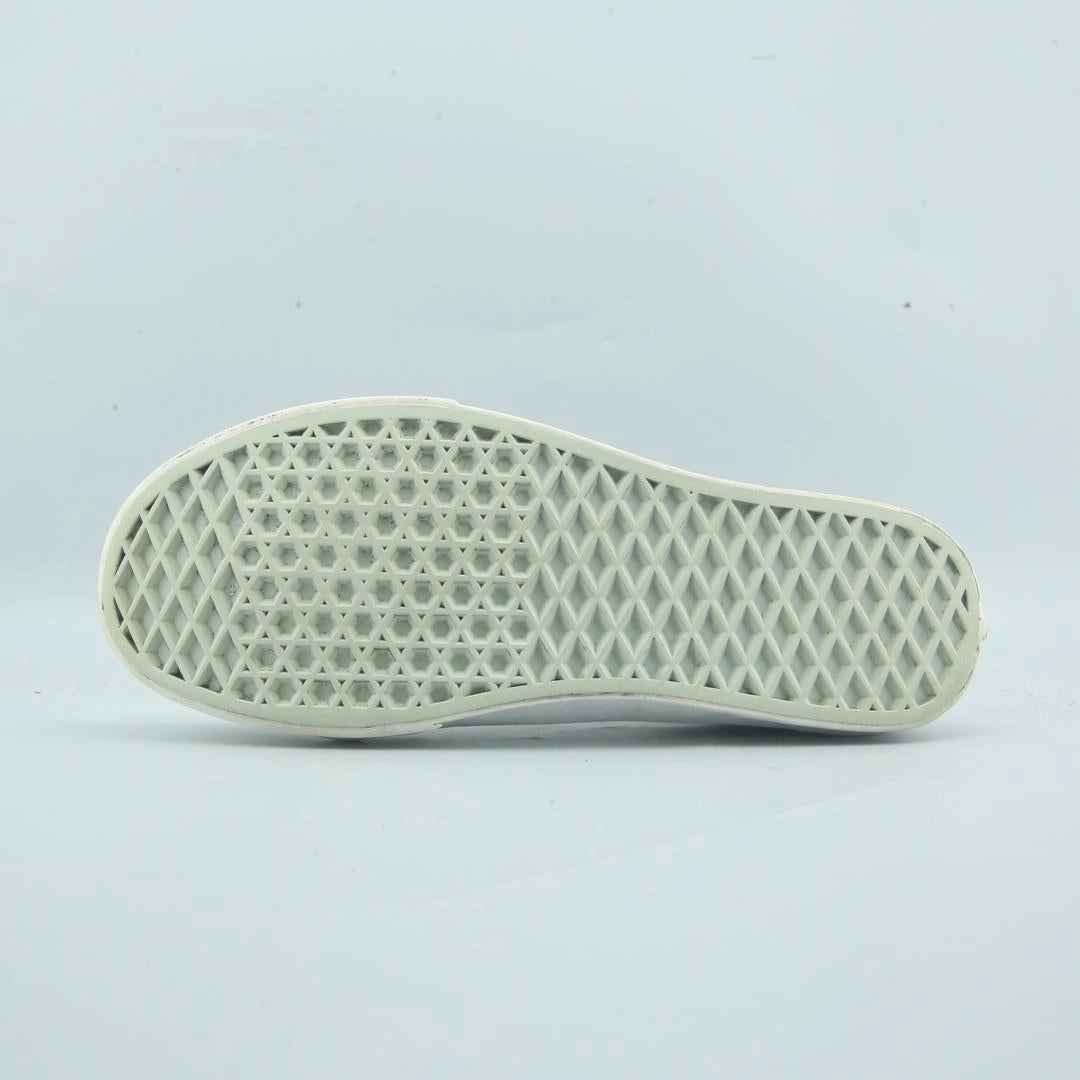 VANS OLD SKOOL Vans skate shoe imagery