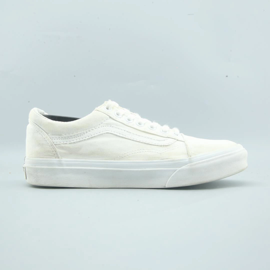 VANS OLD SKOOL Vans skate shoe imagery