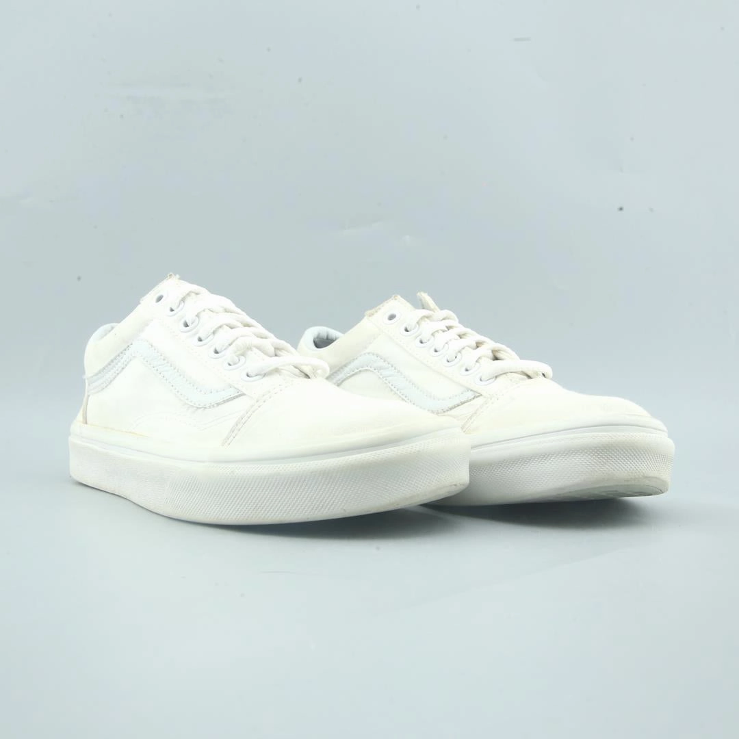 VANS OLD SKOOL Vans skate shoe imagery