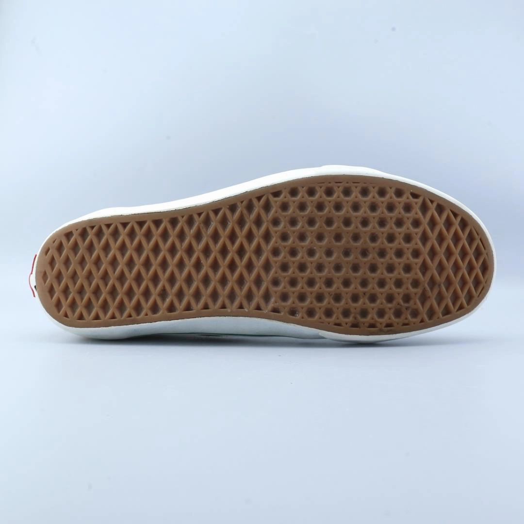 VANS OLD SKOOL Vans skate shoe imagery