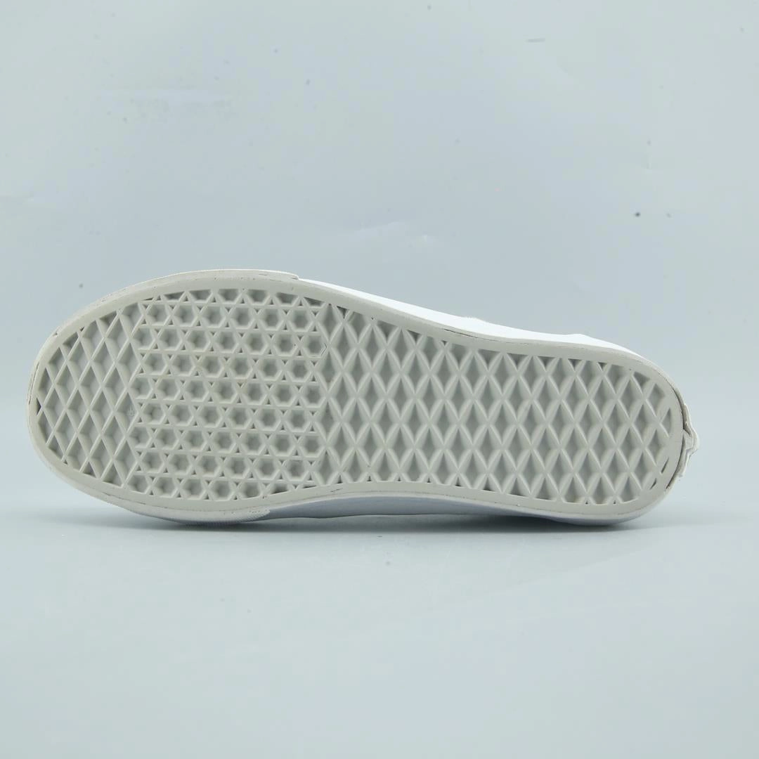 VANS OLD SKOOL Vans skate shoe imagery