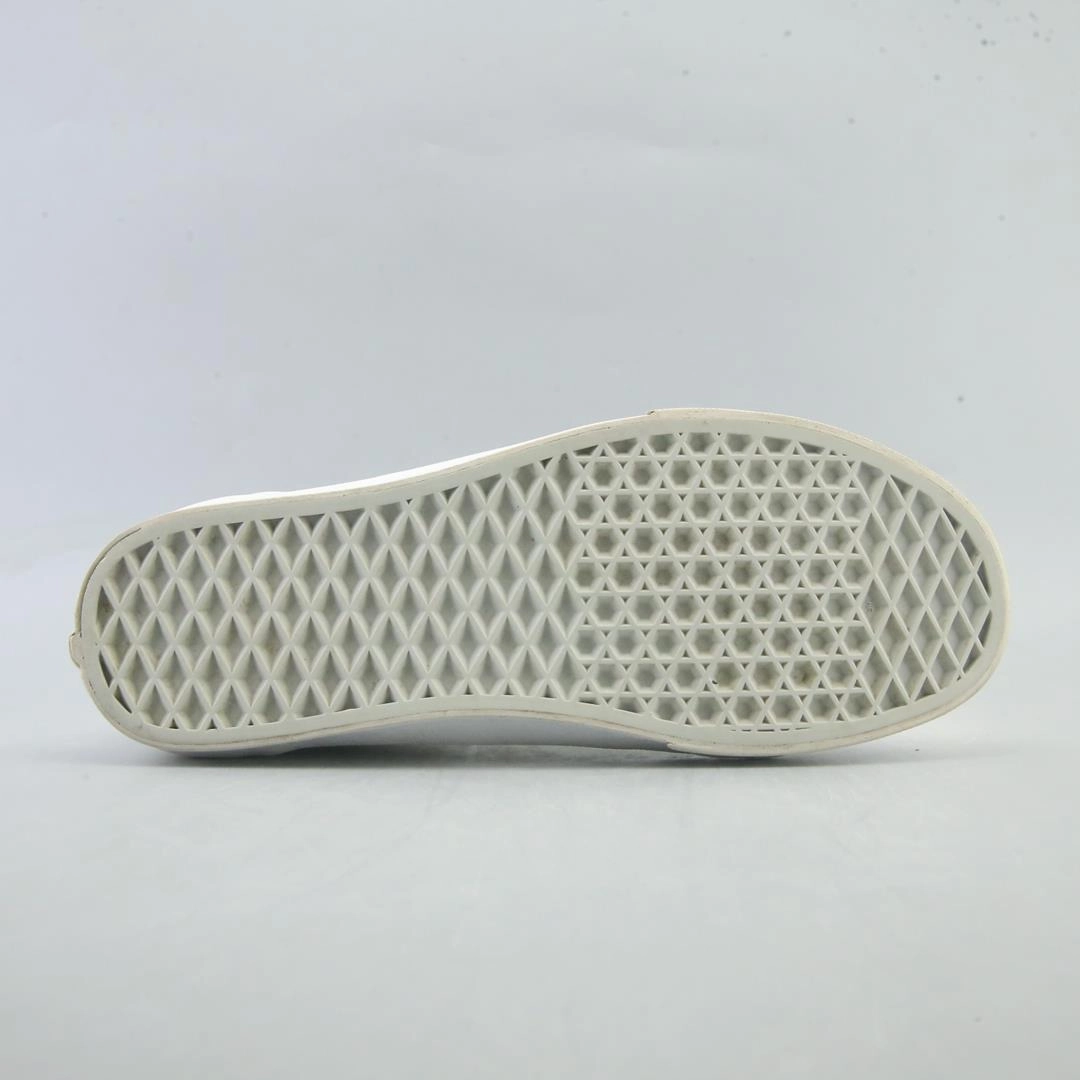 VANS OLD SKOOL Vans skate shoe imagery
