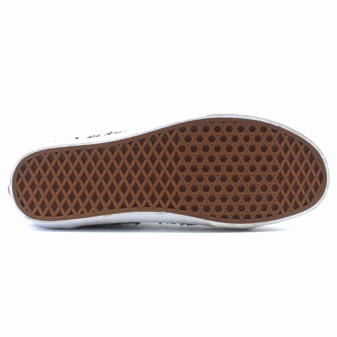 VANS SHERPA FUAX FUR Vans skate shoe imagery
