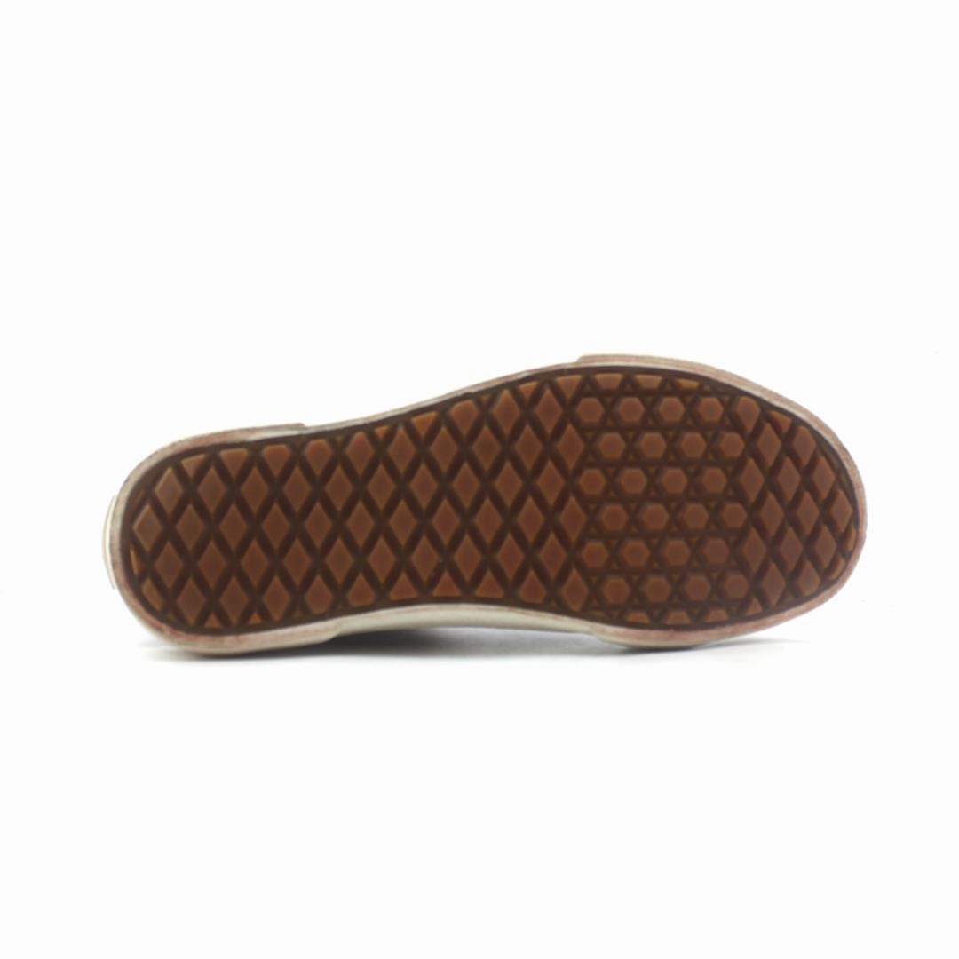 VANS SK8-HI Vans casual shoe snapshots