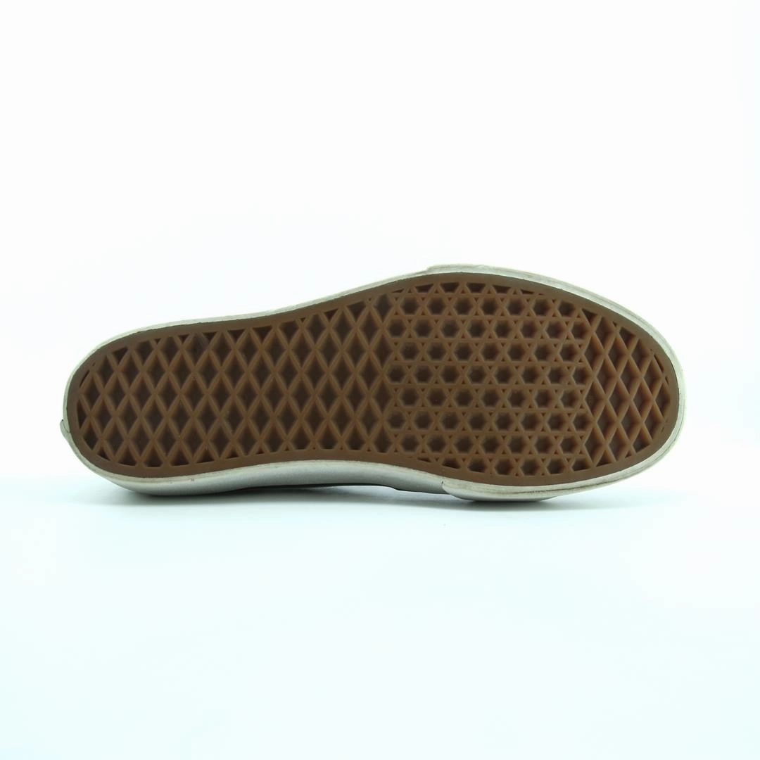 VANS SK8-HI Vans skate shoe imagery