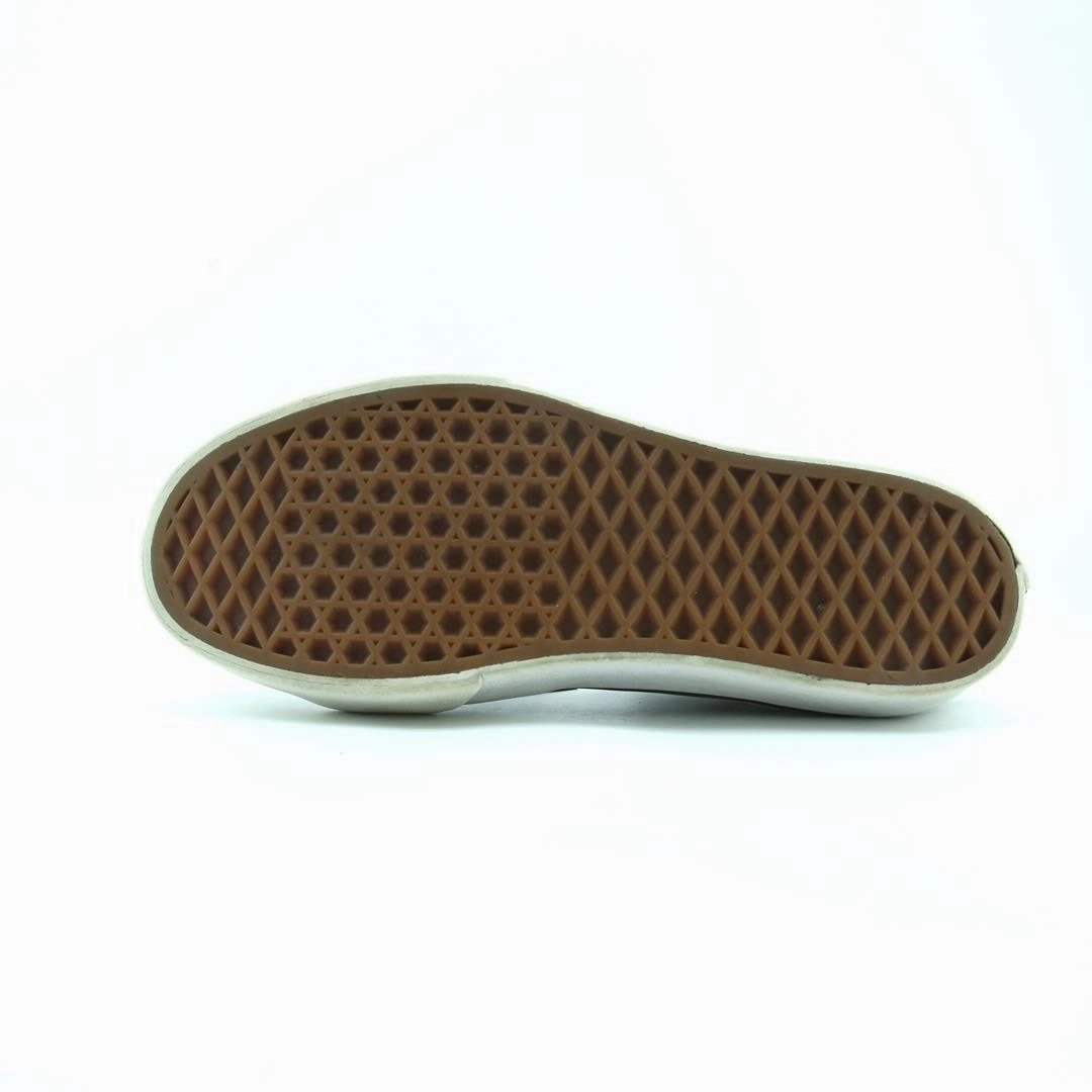 VANS SK8-HI Vans skate shoe imagery