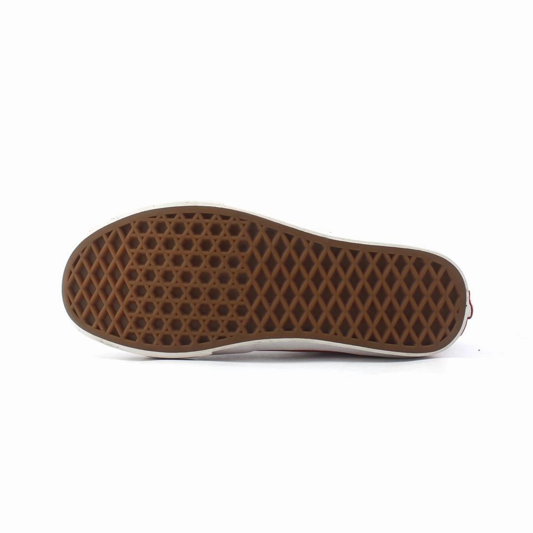 VANS SK 8 HI Vans casual shoe snapshots