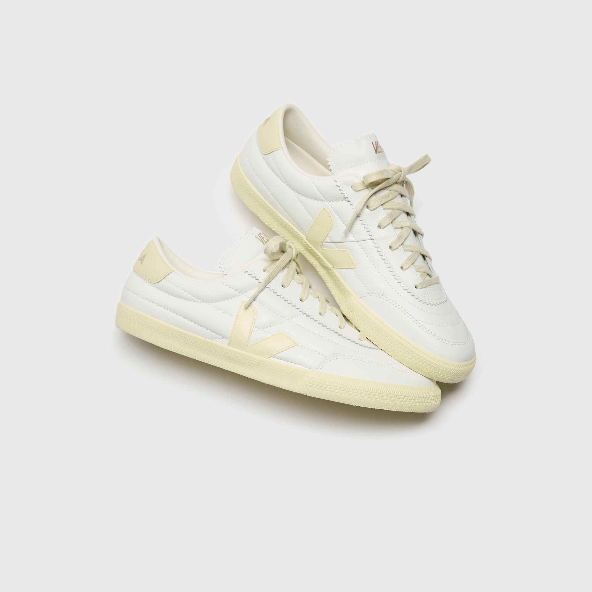 Veja Panenka - White Calcaire Minimalist Walking Shoes