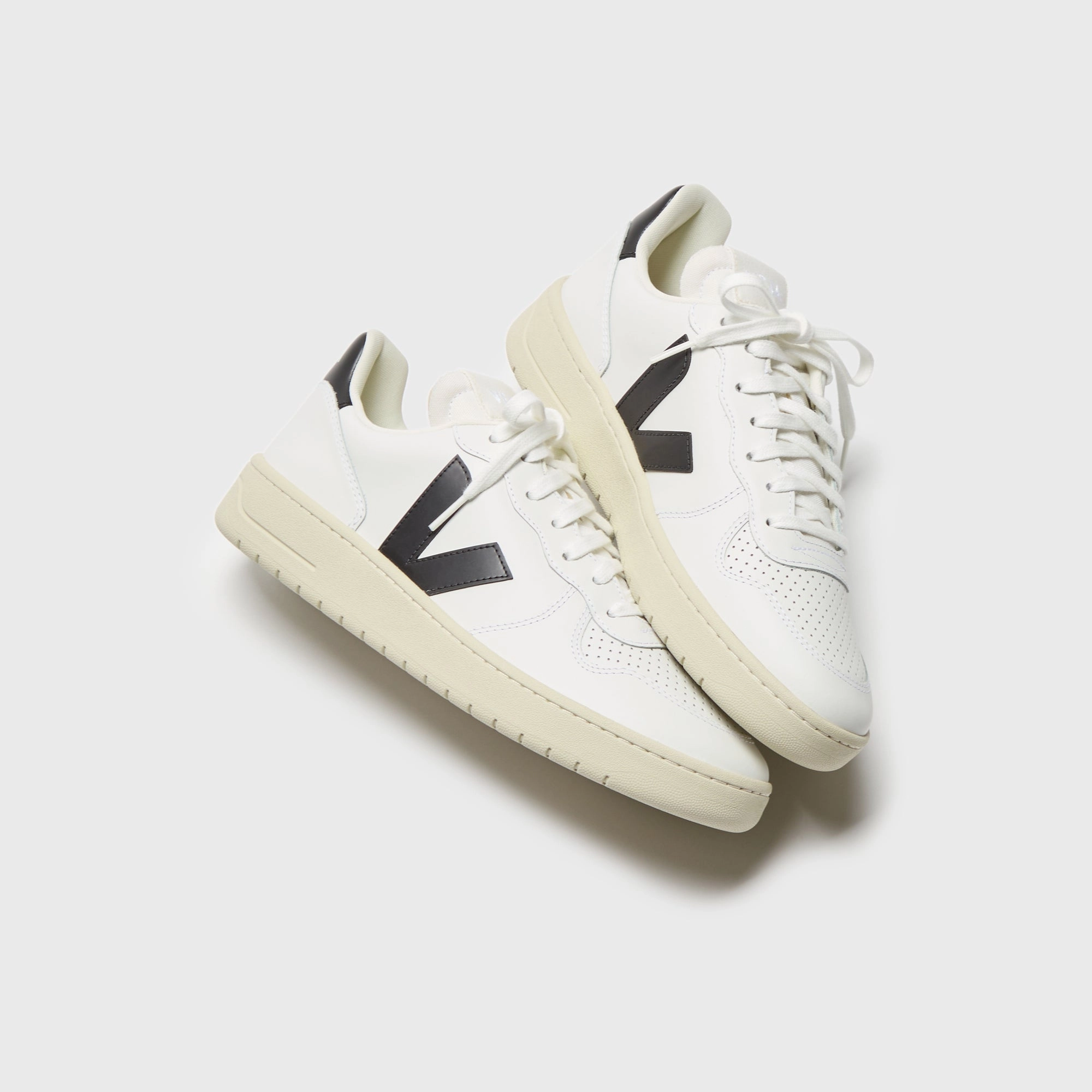 Veja V-10 - Extra White / Black Minimalist Walking Shoes