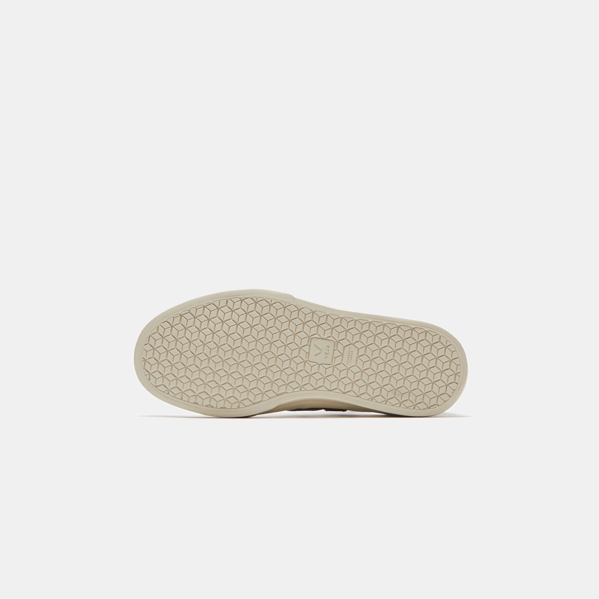 Veja WMNS Campo - Extra White / Black Minimalist Walking Shoes