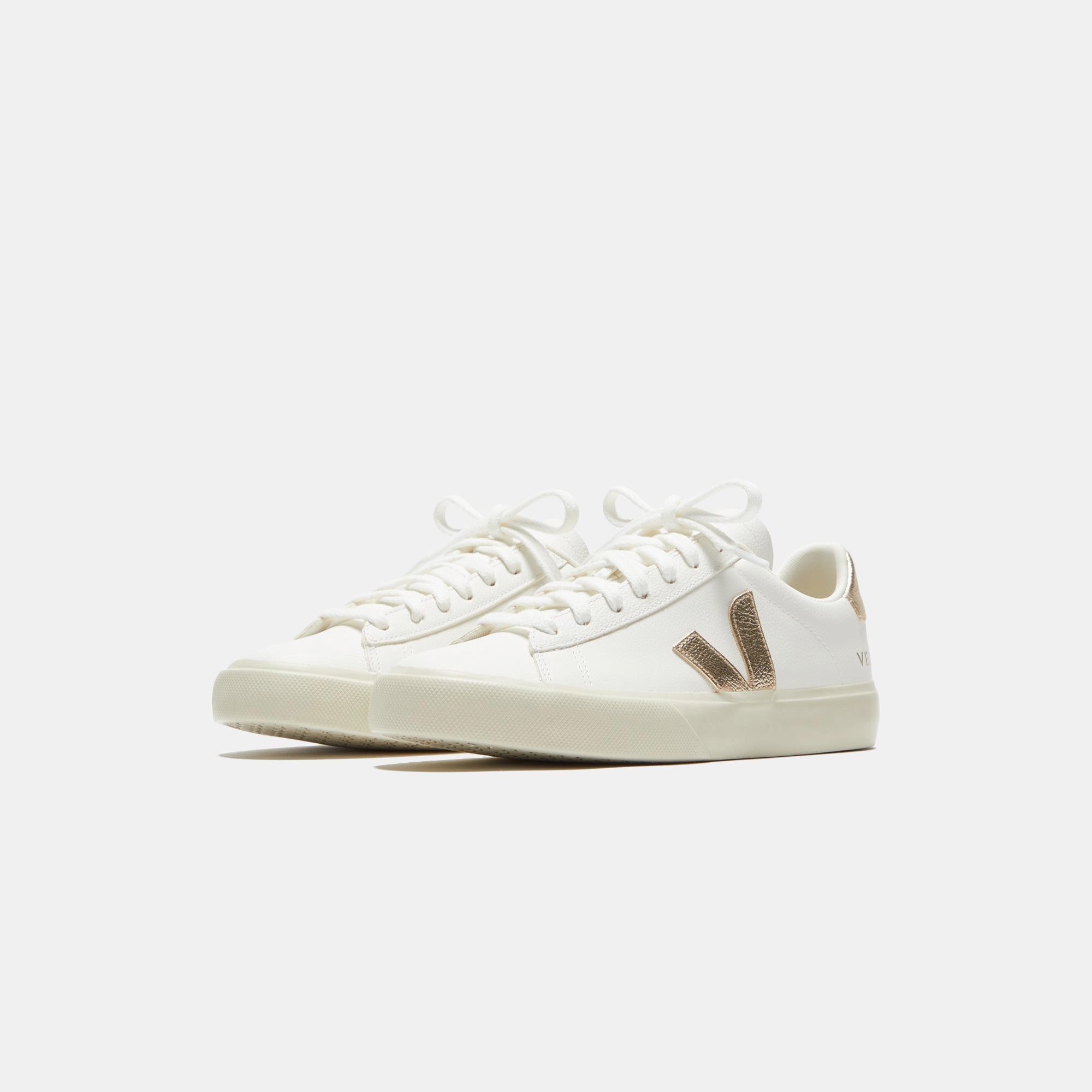 Veja WMNS Campo Canvas - Extra White / Platine Minimalist Walking Shoes