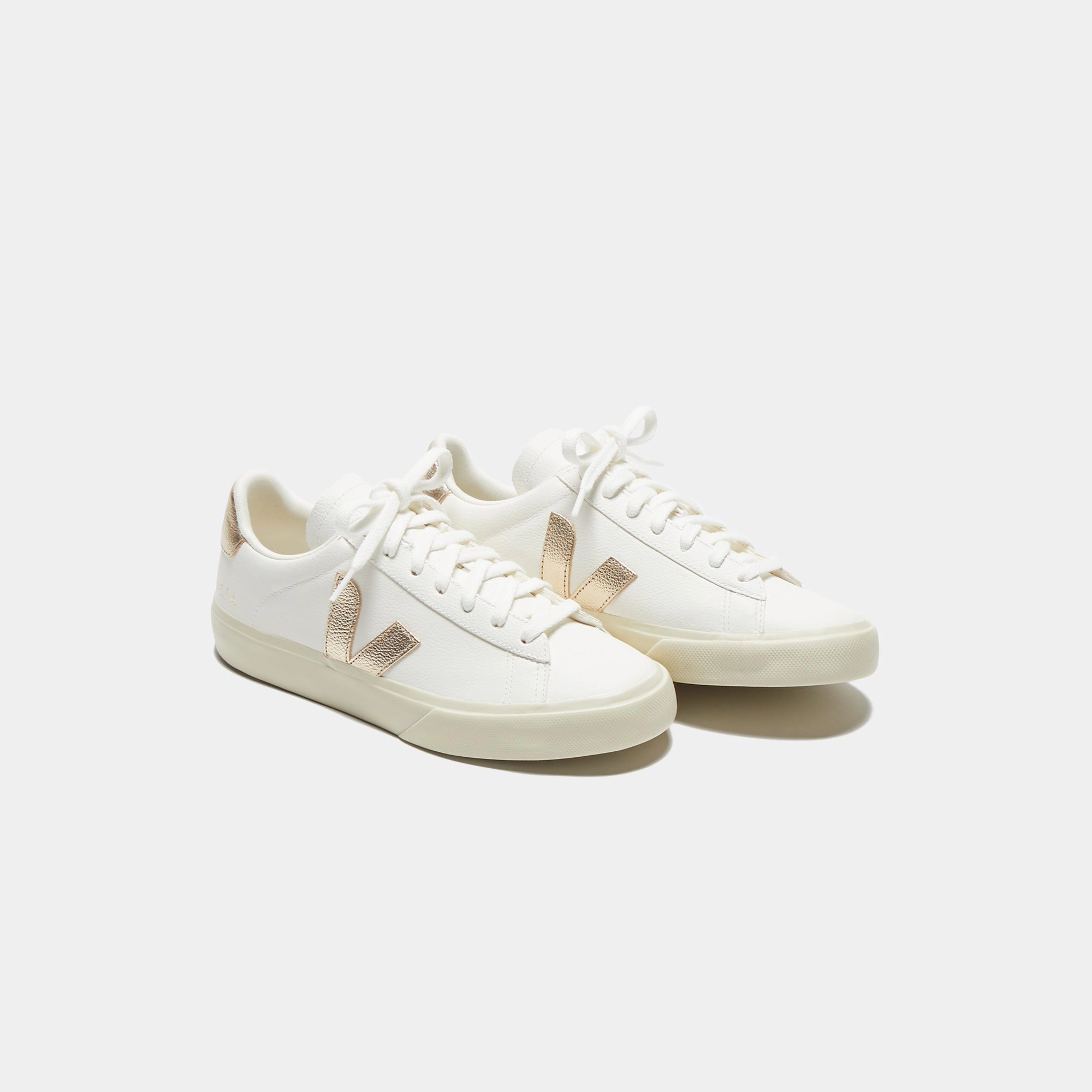 Veja WMNS Campo Canvas - Extra White / Platine Minimalist Walking Shoes