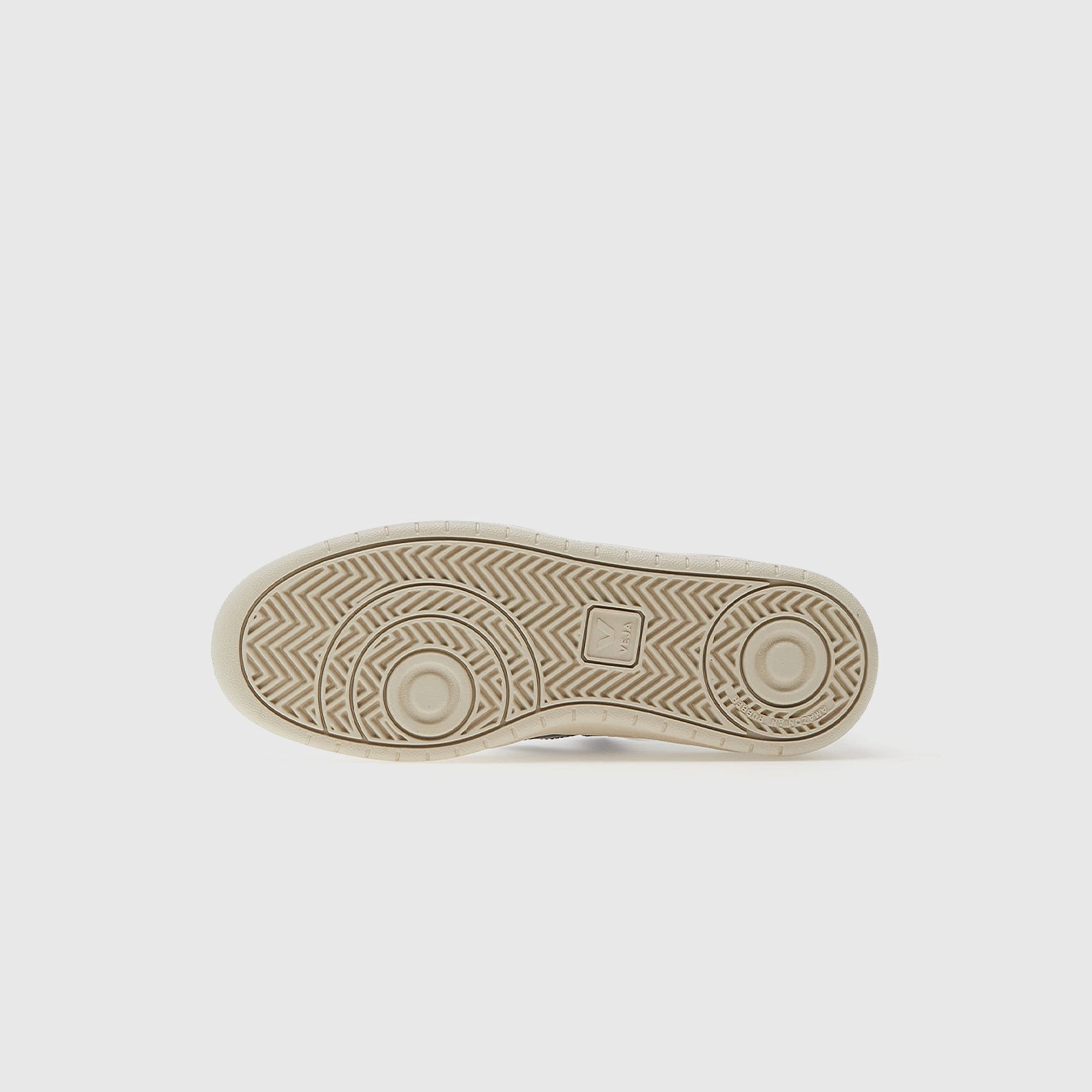 Veja WMNS V-10 Extra White / Black Minimalist Walking Shoes