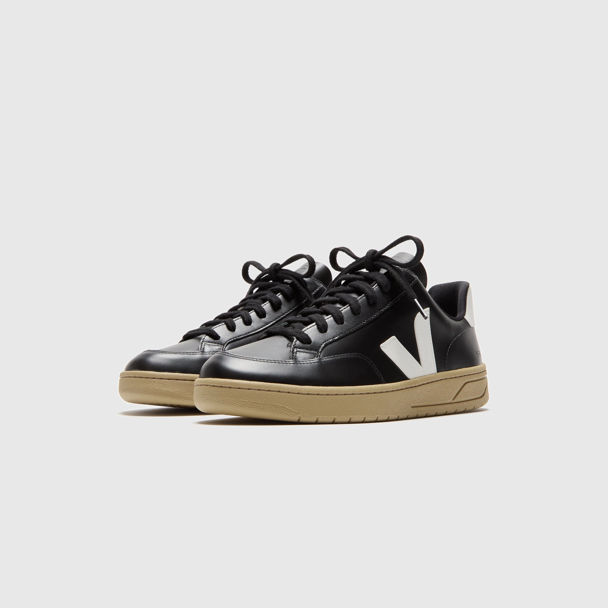 Veja WMNS V-12 - Extra Black / White Dune Minimalist Walking Shoes
