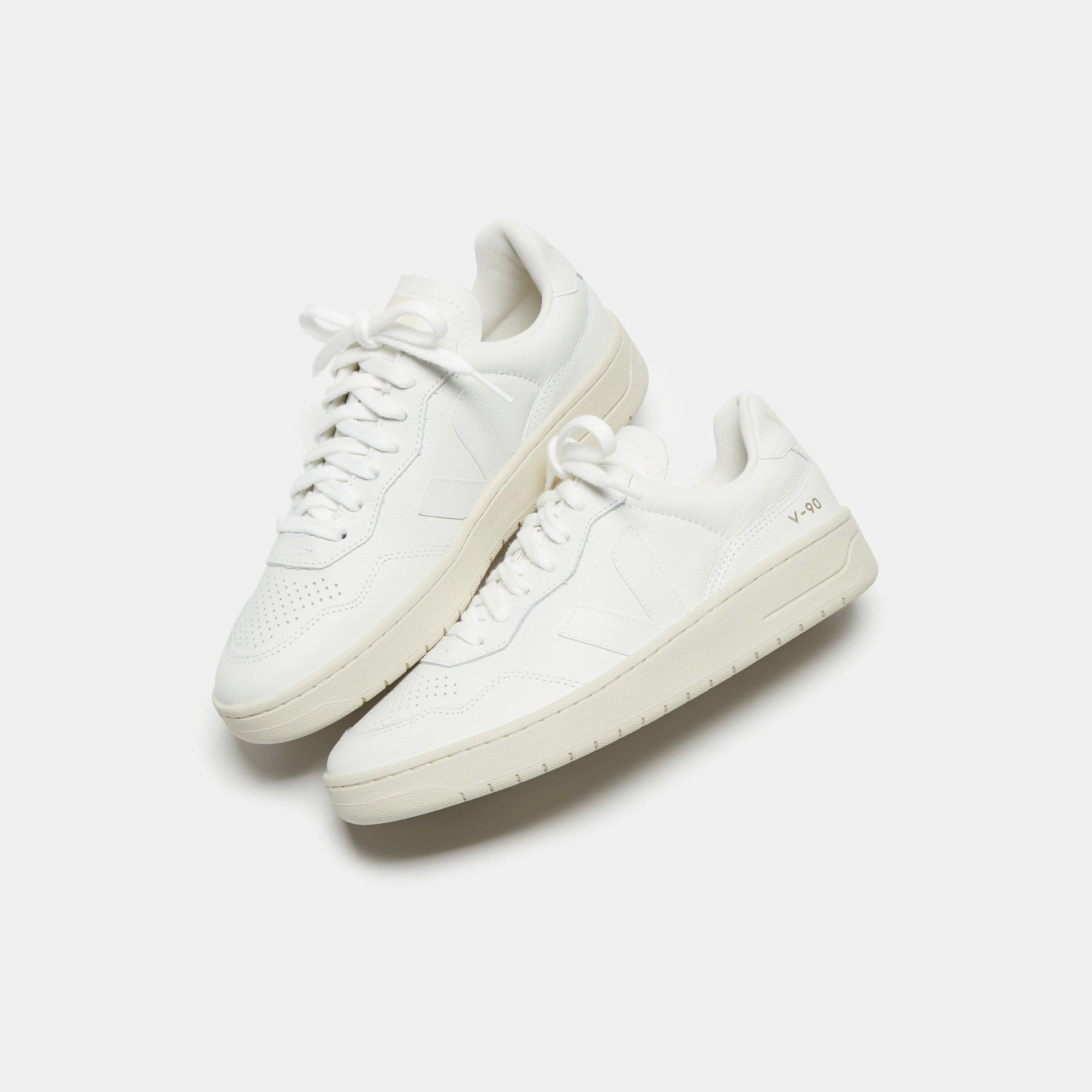 Veja WMNS V-90 - Extra White Minimalist Walking Shoes
