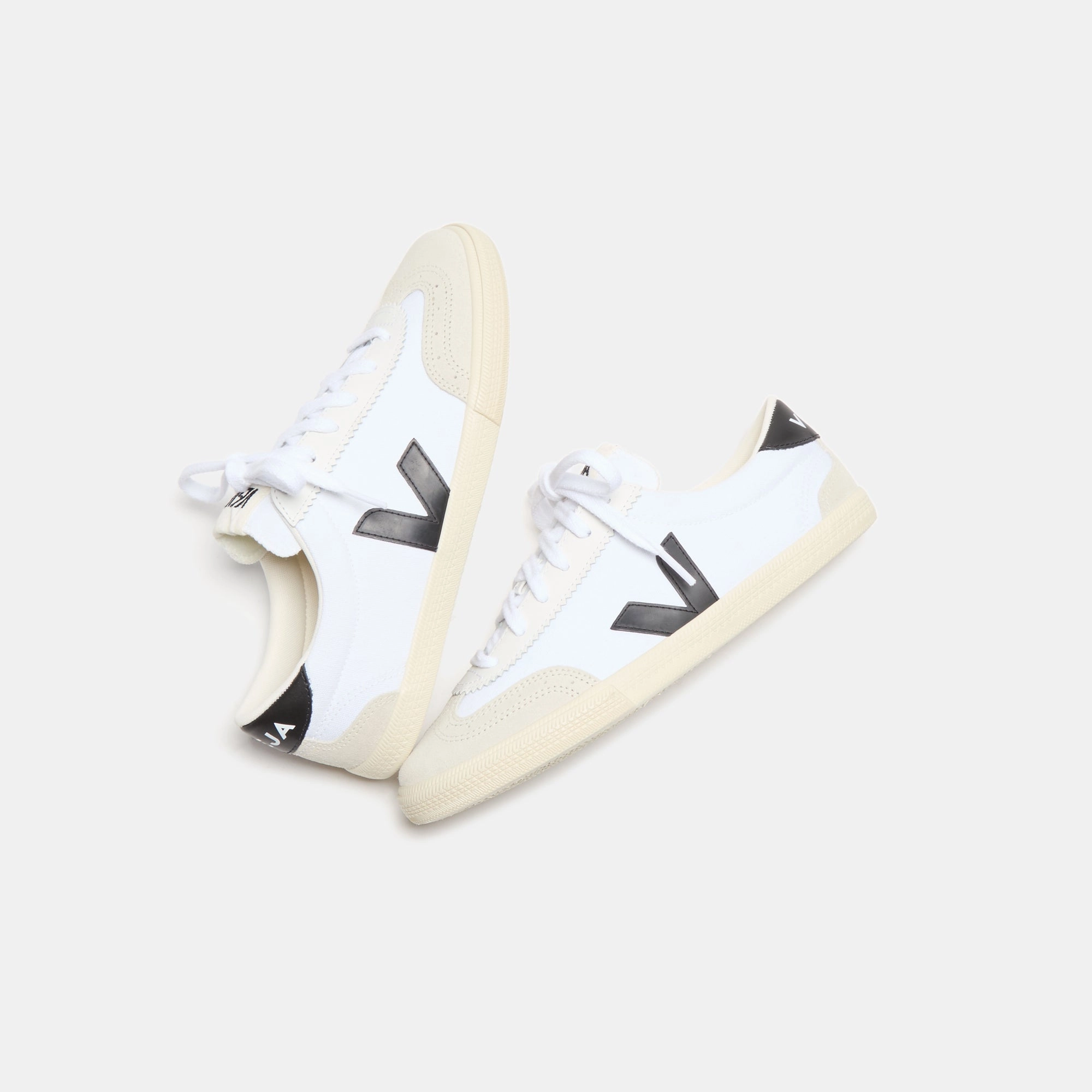Veja WMNS Volley - White / Black Minimalist Walking Shoes