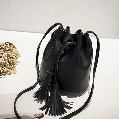 Vintage Tassel Crossbody Bucket Bag Luxury Woman Bag Female Shoulder Handbags  Drawstring Messenger Crossbody Bags Sac Main Fashion Nova Bags