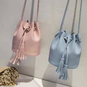 Vintage Tassel Crossbody Bucket Bag Luxury Woman Bag Female Shoulder Handbags  Drawstring Messenger Crossbody Bags Sac Main Fashion Nova Bags