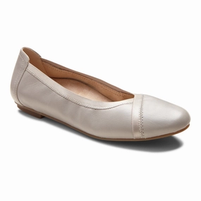 VIONIC CAROLL FLAT LIGHT GREY Vionic orthotic shoes with podiatrist design