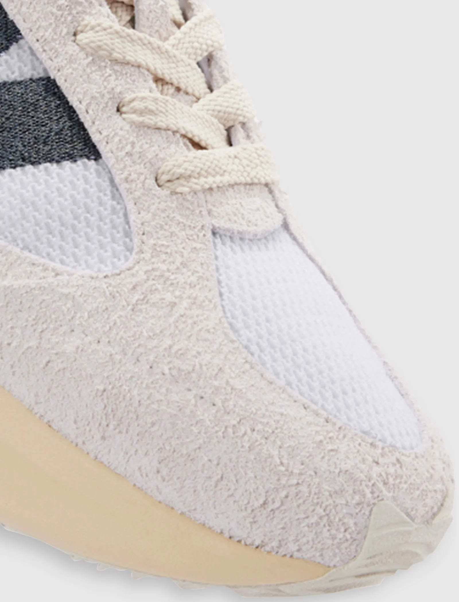 WARPED RUNNER "WHITE BEIGE" Nike Air Max 1