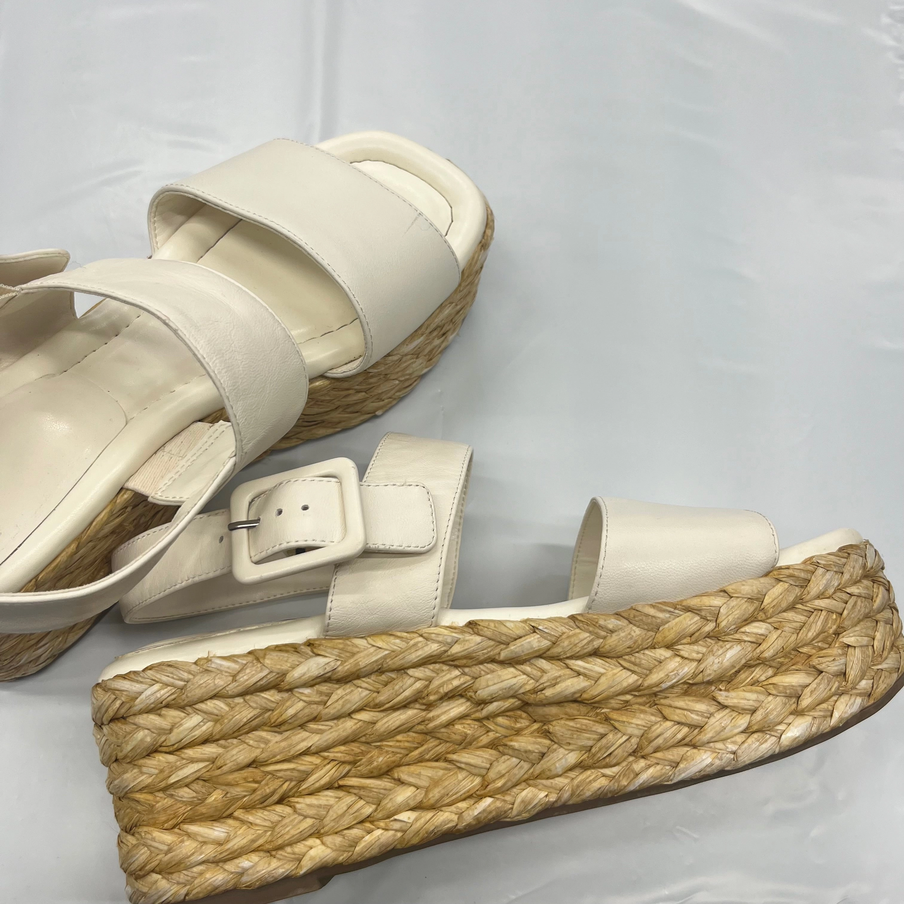 White Shoes Heels Espadrille Block Marc Fisher, Size 8.5 Fashion Heels