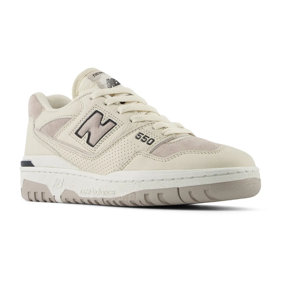 Wmns 550 'Linen With Moonrock and Phantom' New Balance sneaker close-ups