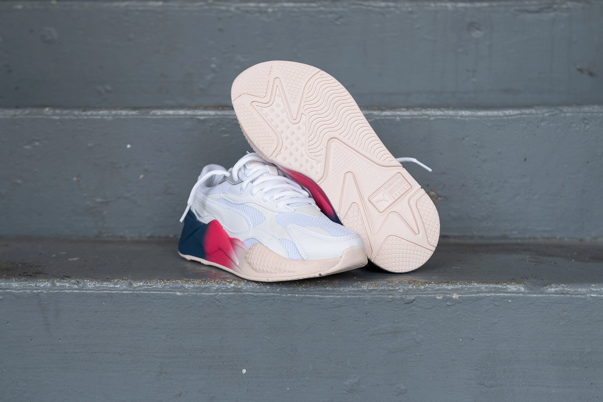WOMEN Puma RS-X3 Leather Fade Puma athletic shoe visuals
