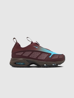 WOMEN'S AIR MAX SUNDER "BURGUNDY CRUSH/ BALTIC BLUE/ BAROQUE BROWN" Nike lifestyle shoes with signature style