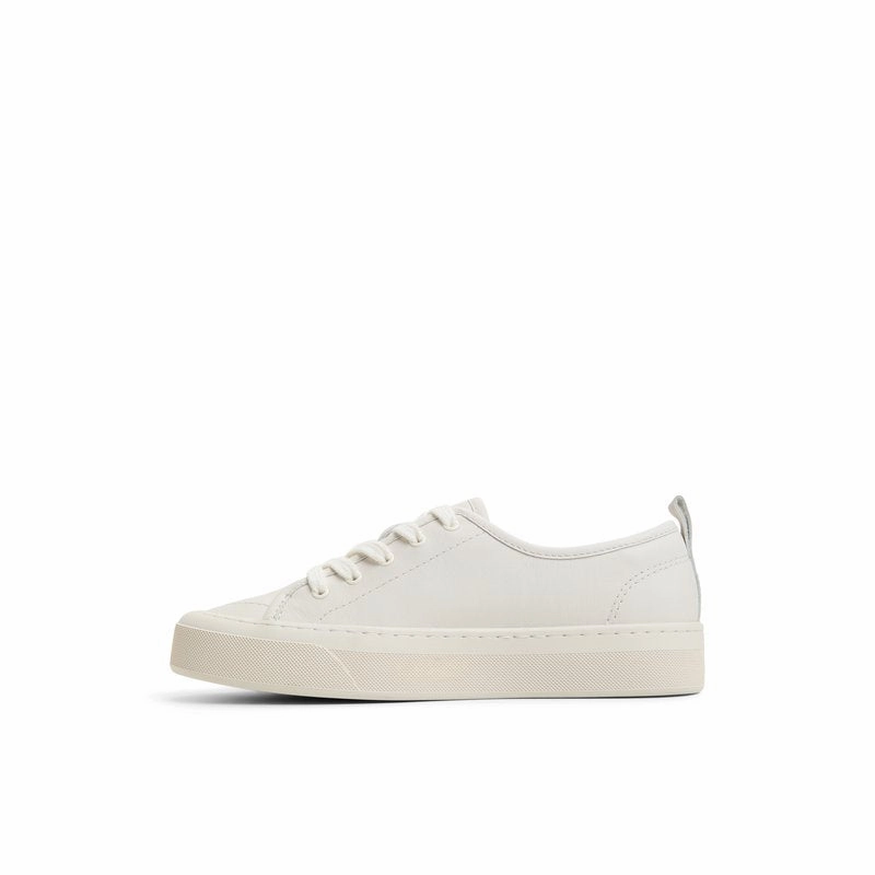 Women's Candy Lace-To-Toe Sneaker Tour-Level Golf Cleats