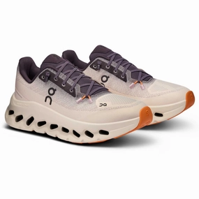 Women's Cloudtilt On Running sneakers with cloud technology