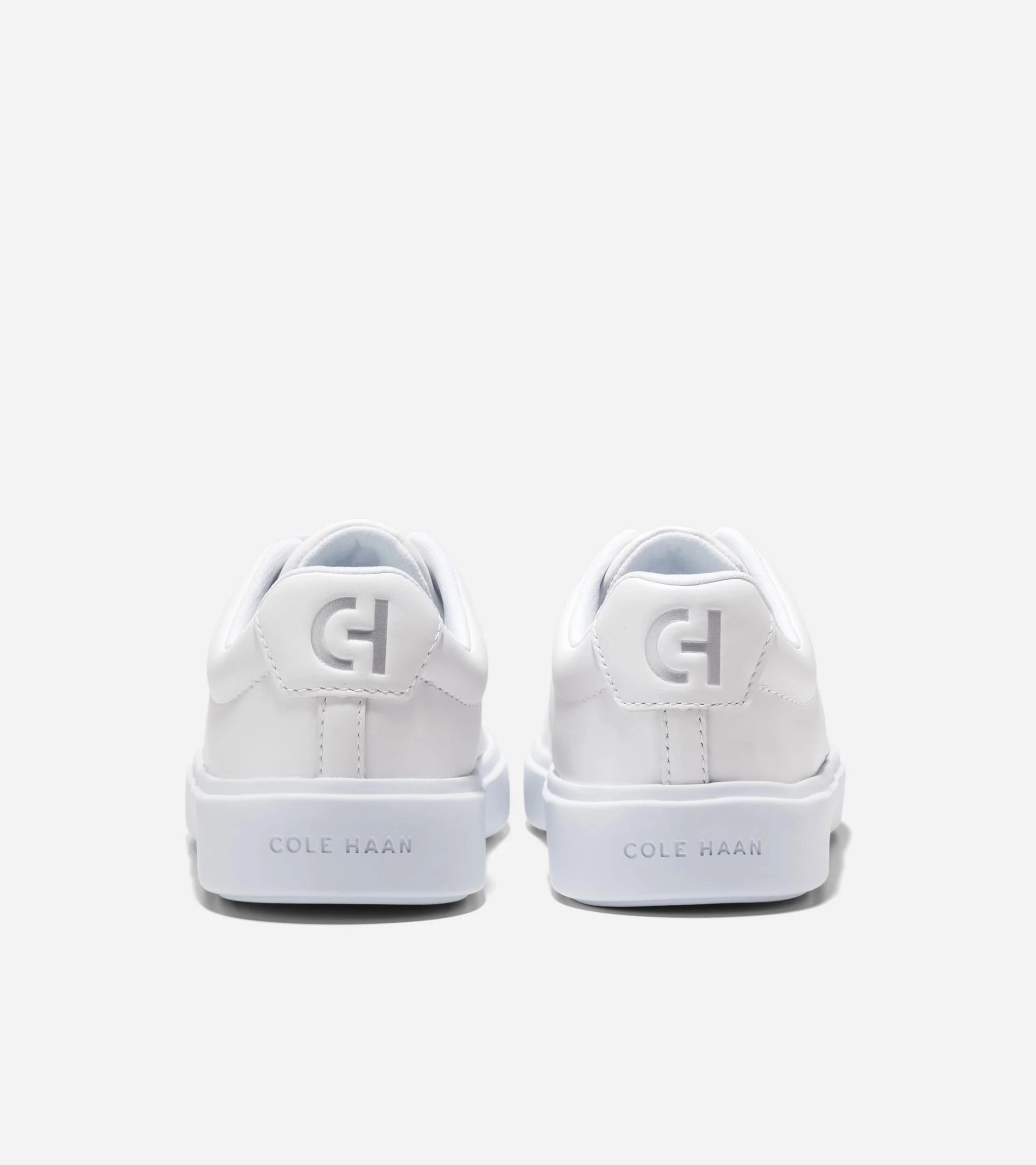 Women's Grand Crosscourt Traveller Modern Dress Sneakers