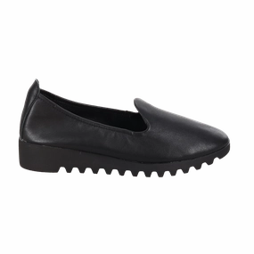 Women's Liz Aetrex footwear styles